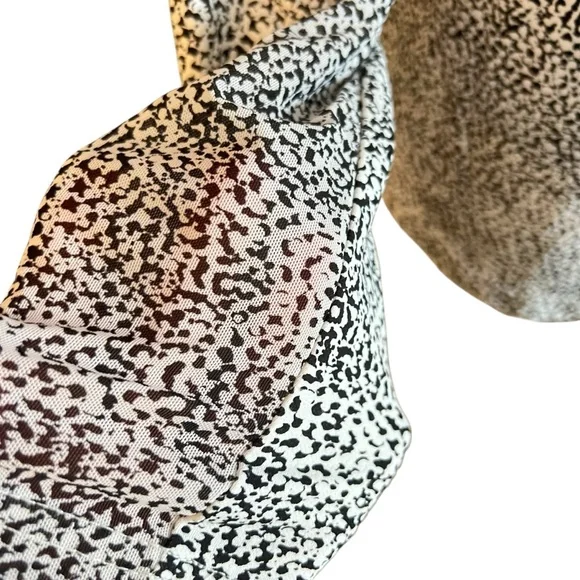 GG Blue Long Sleeve UV 50+ Golf Tennis Small EUC - Picture 3 of 6